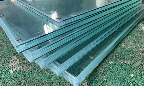Pour-In Type Fire-Resistant Glass