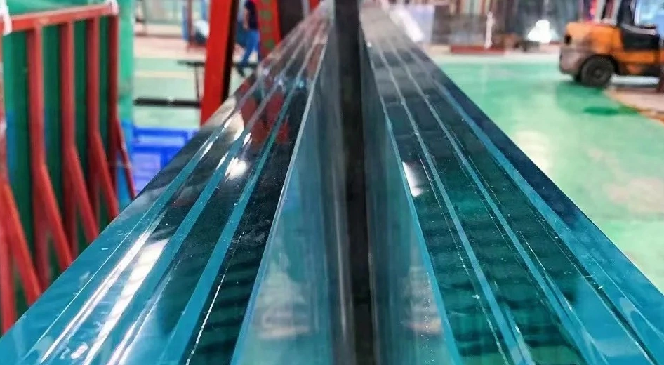 quadruple laminated glass