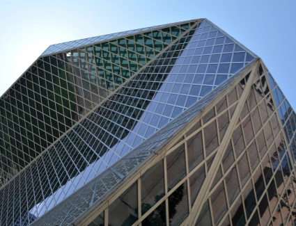19.low-e glass vs. float glass
