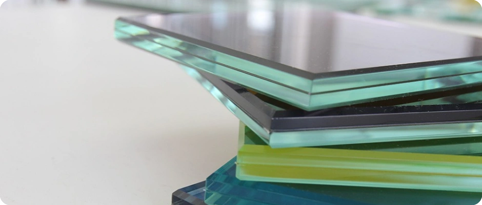 29.colored laminated glass