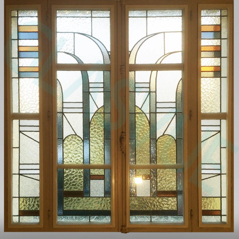 32.door with decorative glass