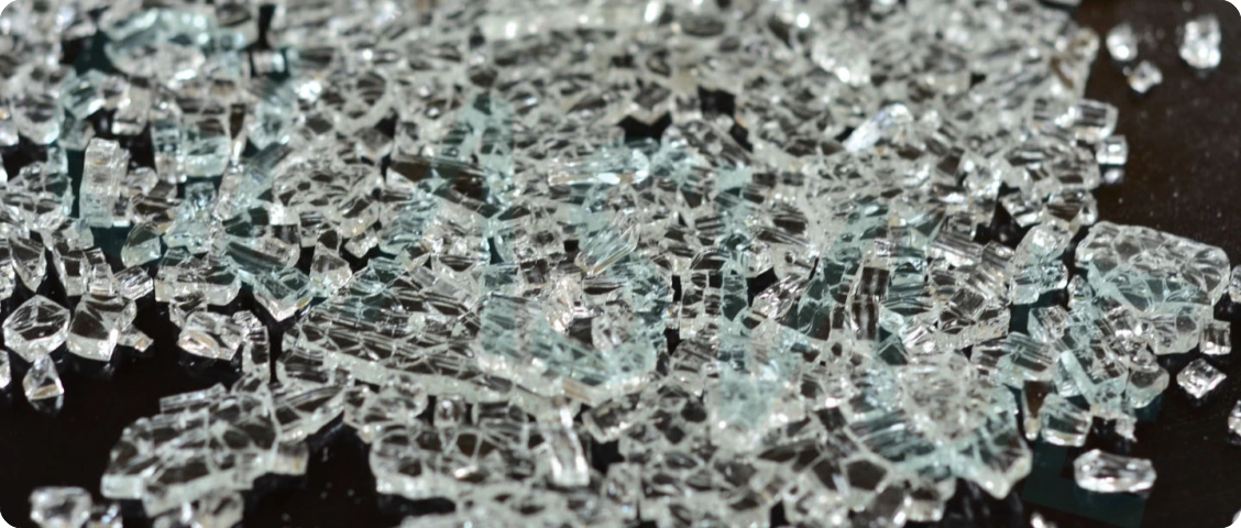 36.tempered glass fragments